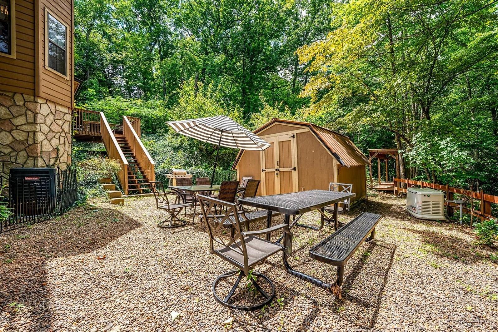 The Rose Cabin Gatlinburg Exterior photo